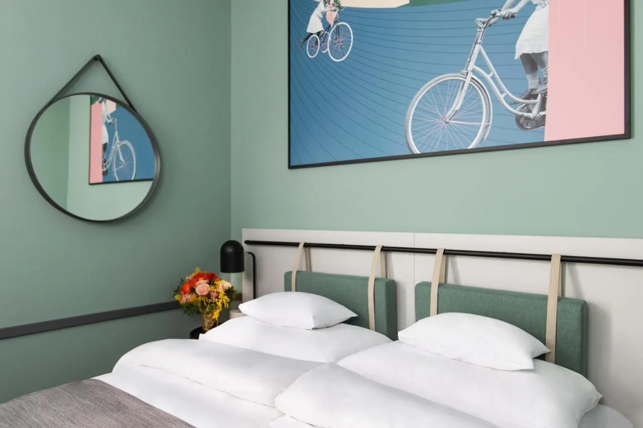 Alice Hotel Budapesta 4*,  Ungaria