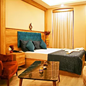 Destinia Pera 4* Стамбул