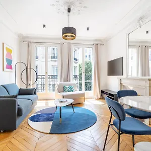 *** Hotel apartamentowy Hotelhome 16 Francja