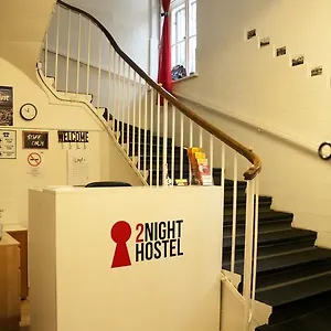 Hostel 2night, Budapeszt
